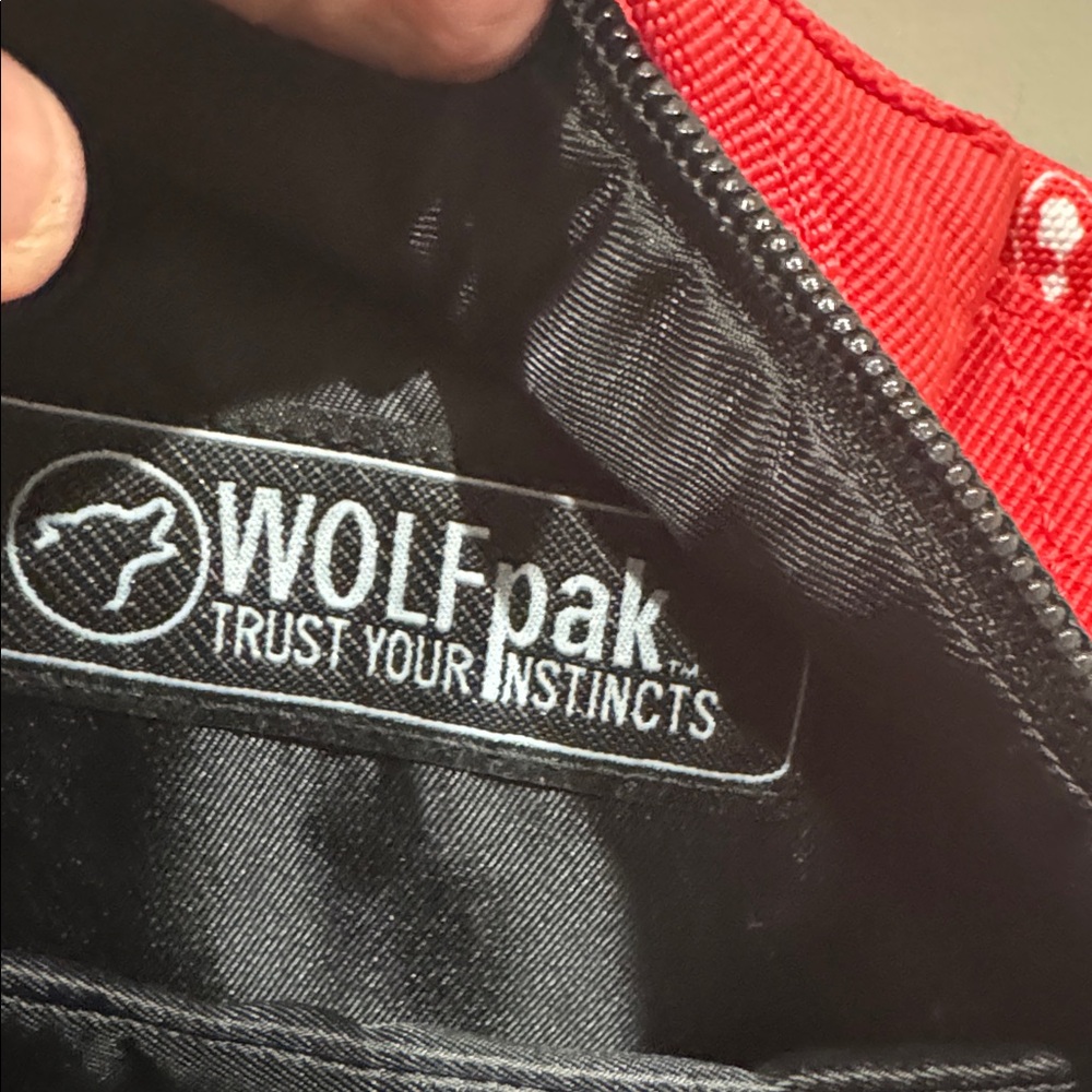 WOLFPAK Mini Red Patterned Backpack - Picture 2 of 9